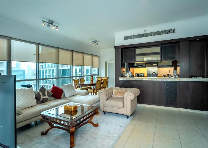 Elegant Apartment Overlooking Dubai Mall Fountain.